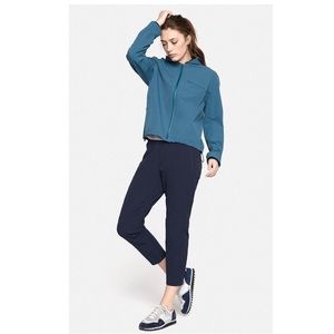 NWT XS Outdoor Voices Crepe Running Jacket Marine